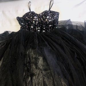 Black prom dress